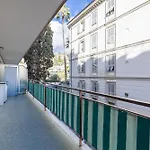 Happy Tourist By Wonderful Italy Apartman